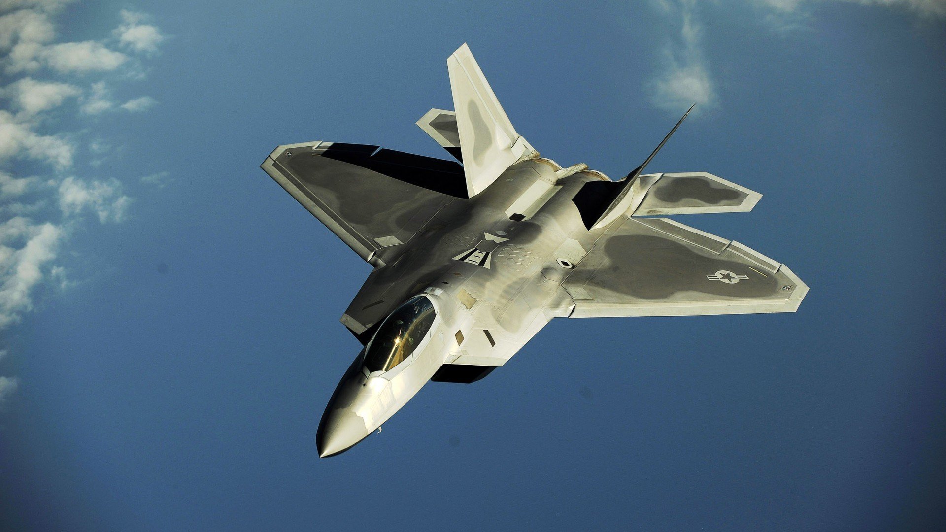 “法甲份额争夺：强队勇闯欧战大道”，法甲进欧冠